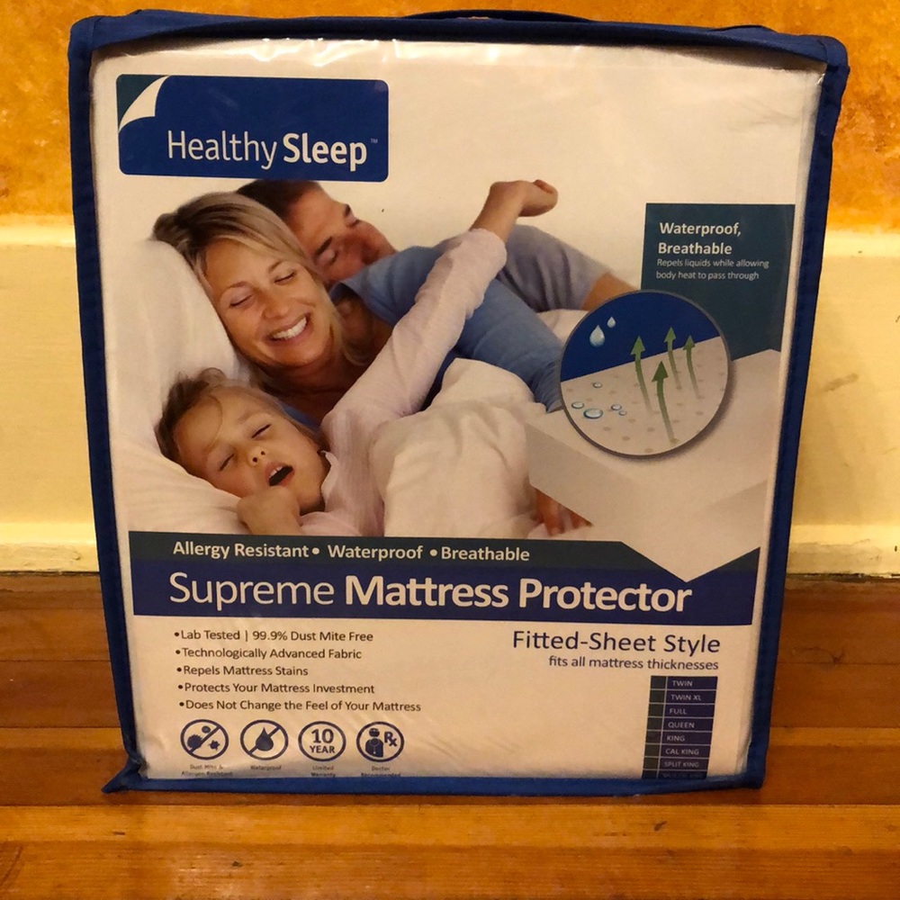 King Mattress Protector-brand new!